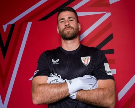 El portero Simón: ‘Alcanzar una copa con el Athletic me completa más que diez trofeos fuera de aquí’